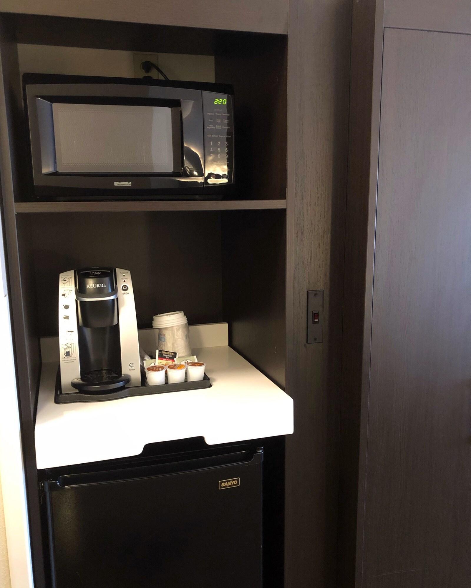 Holiday Inn Express Hotel & Suites Ashland By Ihg Exteriör bild
